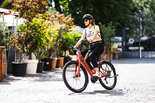 Schmerzfrei auf dem E-Bike:  Ergonomie-Tipps von Hand bis Fuss