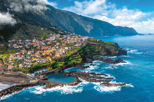 Madeira – Steilküsten, Levadas und subtropische Landschaften